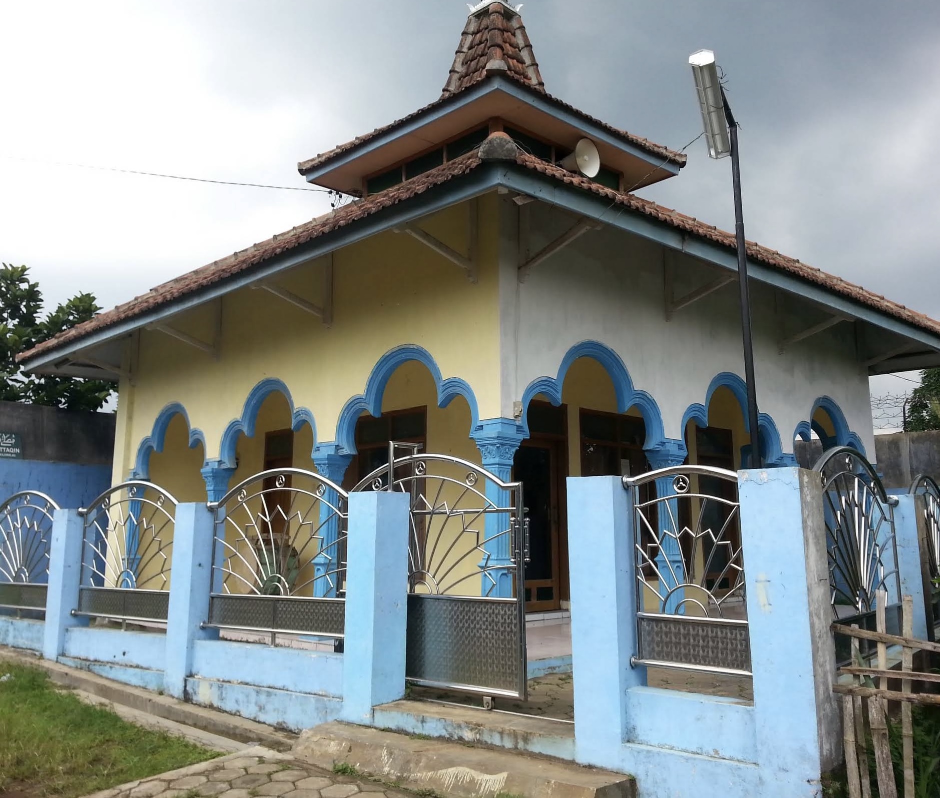 Musholla Darul Muttaqin Krajan